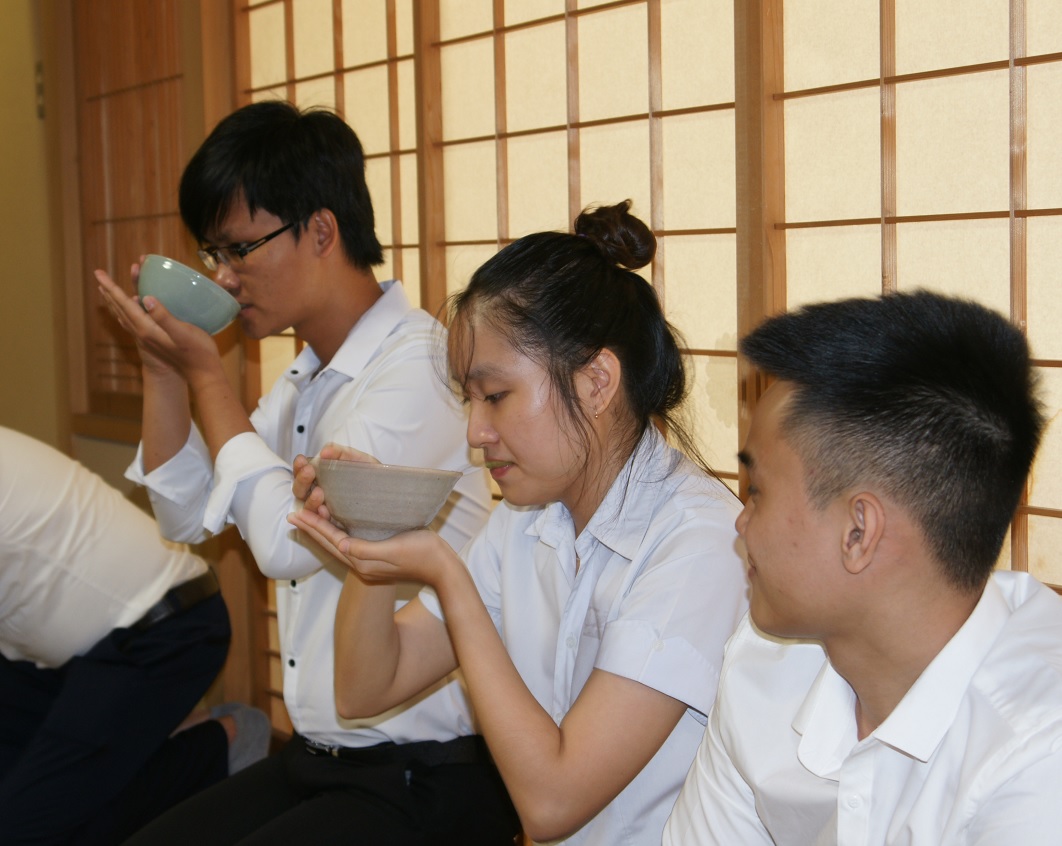 UIT students having a tea ceremony